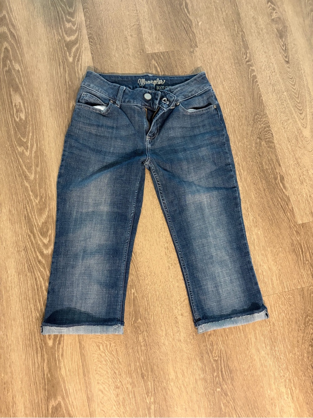 Wrangler Women's Dark Blue Denim Capris